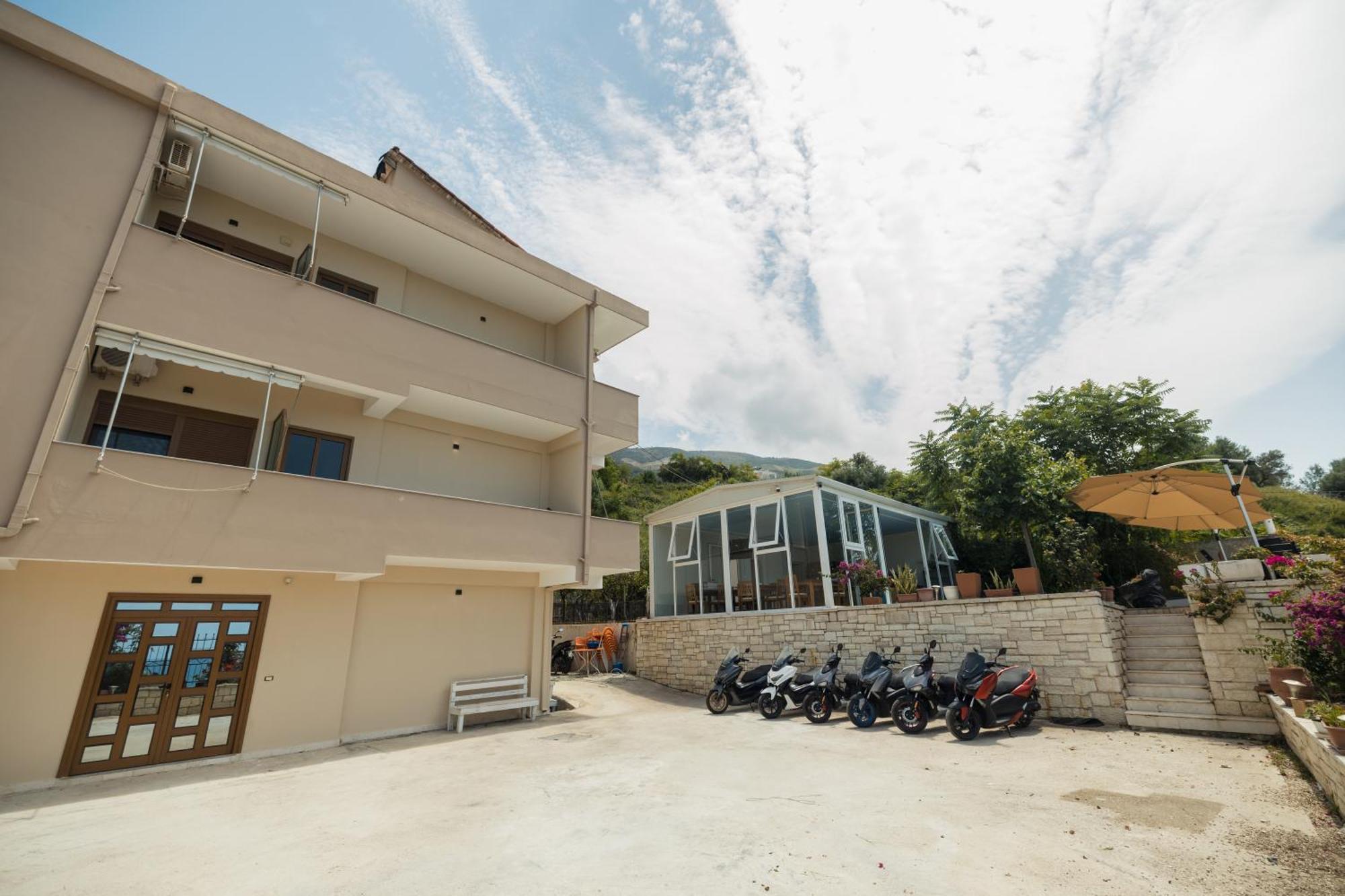 Voyage Villa Vlore Exterior photo